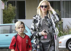 Gwen Stefani Watches Kingston Crush the Competition