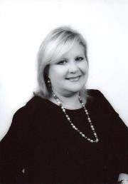 Simply Irresistible Staging