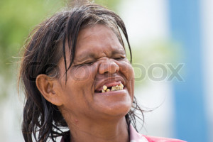 7103168 330068 an old woman with good funny face zps7b8cf054 - Chatars ...