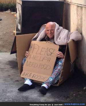 Funny Homeless People Signs (14 Photos)