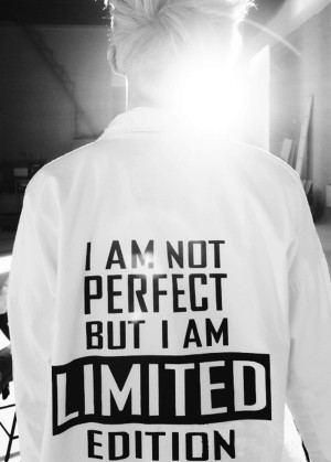 ... jumper black and white quote on it shirt phrase shirt white black yes