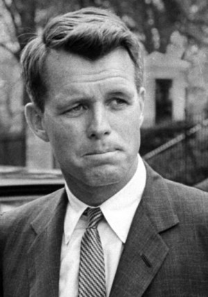 bobby kennedy *** HE WOULD HAVE BEEN A *GREAT PERSON* GOING ON TODAY ...
