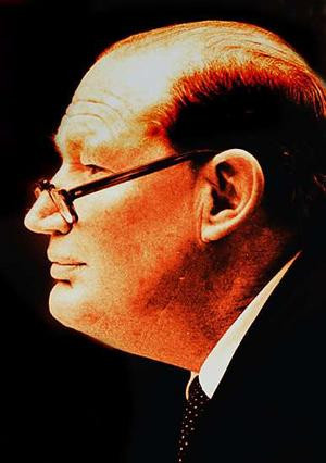 At the height of his powers … Kerry Packer in command at a ...
