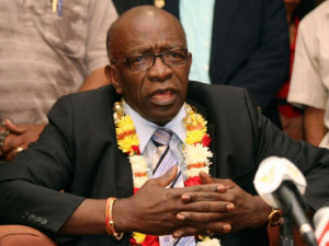 Jack Warner has responded to to claims he took bribes in support of ...