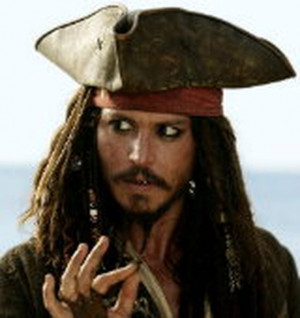 Johnny Depp as Captain Jack Sparrow in Pirates of the Caribbean: Dead ...