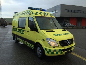 Photo 2 MERCEDES BENZ Sprinter Ambulance