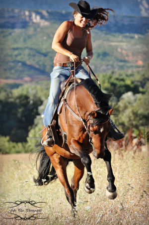 cowgirl rodeo by julieplasphotographe