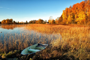 Autumn Boat Lake Wallpaper