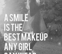 ass-black-and-white-girl-quotes-smile-349731.jpg