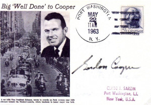 ... à New York le 22 juin 1963. Enveloppe signée par Gordon Cooper