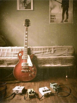 vintage electric guitar | Tumblr...