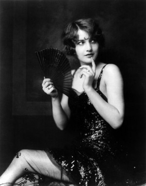18 Fabulous Photos of Famous Flappers