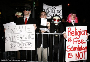 Save Katie and Suri: The anti-Scientology protesters make their ...