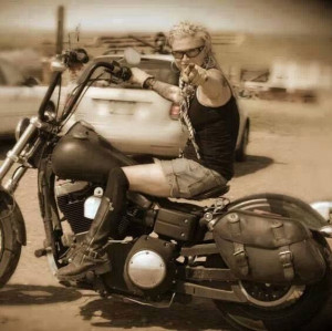 Enjoy all a great Weekend have Fun! #harleydavidson Hot Biker Chicks ...