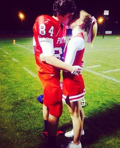 couple # football # player # cheerleader more couple football couple ...