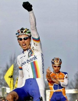 それとも、単に悔しいだけ？