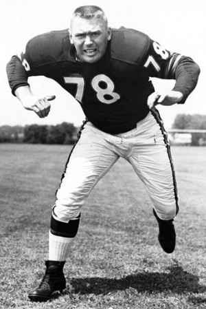 Stan Jones joined the Chicago Bears in 1954 and played in seven Pro