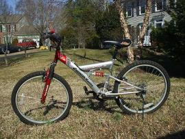 Honda Racing HR-240FS boys 24 mountain bike