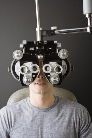 become an optometrist