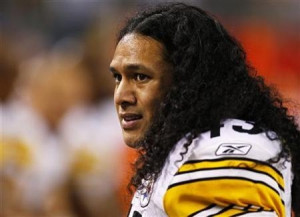 Troy Polamalu's famous head of hair was cut on Veterans Day this past ...
