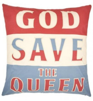 god-save-the-queen-pillow.jpg