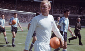 Bobby-Moore-England-capta-008.jpg