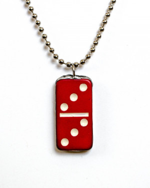 Image of Small Red Domino Necklace ( 3/3 )...