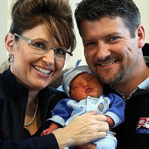 sarah palin pregnant2 Sarah Palin: Pregnancy Fake? / Daughter ...