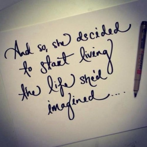 22+ Quotes About Strong Women