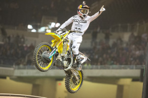 james-stewart-wins-the-450-class-in-detroit-supercross.jpg