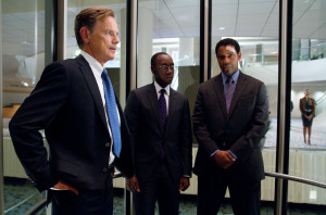 ... Greenwood, Don Cheadle and Denzel Washington in elevator - Flight