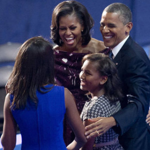 Michelle Obama Answers Elizabeth Banks on Her Favorite Dance Move ...
