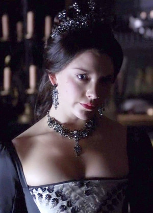 Anne Boleyn Which quote do you think is perfect for Anne? Round 4.