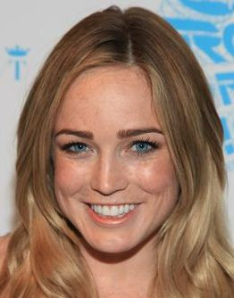 Caity Lotz Is An American Actress And Dancer She Appeared On Mad Men