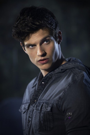 ... got a look at new series regular, Daniel Sharman, who plays Isaac