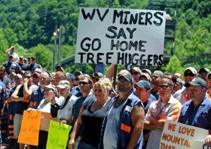 Image: Coal miners rally against environmentalists