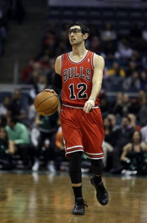 Chicago Bulls' Kirk Hinrich during the first half of an NBA basketball ...