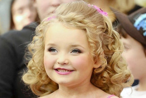 Does Honey Boo Boo Give Child Pageant Queens a Bad Rap?