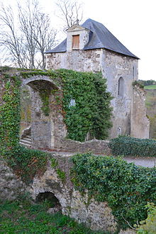 Ruines du ch teau de Lir o v cut Joachim du Bellay Plus mon
