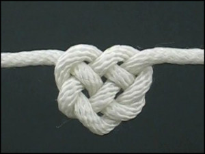 How to tie the Celtic heart knot