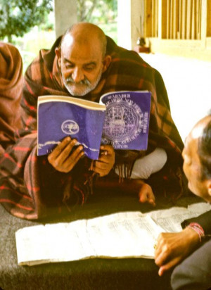 Neem Karoli Baba takes a look at Be Here Now.