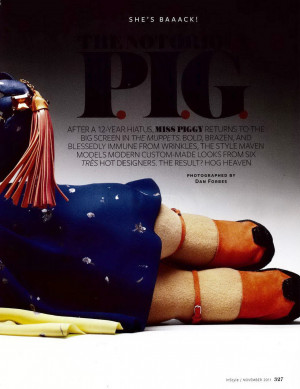 Miss Piggy in Fashion