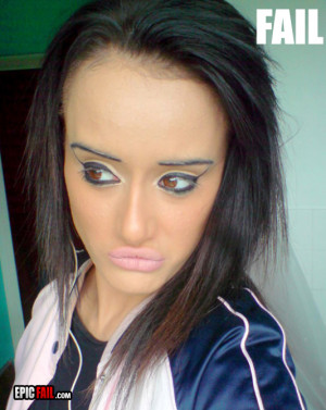 ... .net/images/2011/08/22/multi-fail-big-forehead-makeup_13140126314.jpg
