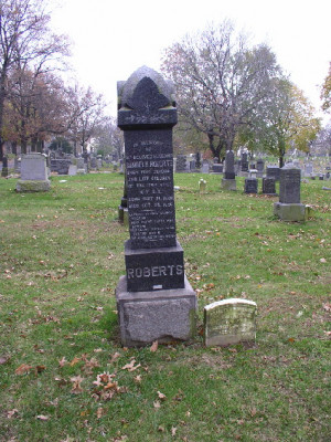 img]http://www.findagrave.com/photos/2005/279/7433826_112872567215 ...
