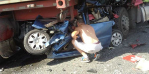 ... hero-after-he-reportedly-helped-people-hurt-in-brutal-car-crash.jpg