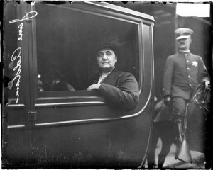 Jane Addams in Car, Chicago Daily News, July 1915
