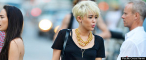 Miley Cyrus shows off her new cropped platinum hair in New York City ...