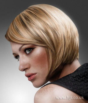 Short Black Hairstyles with Blonde Streaks
