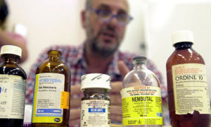 Philip Nitschke at a workshop for those considering taking their own ...