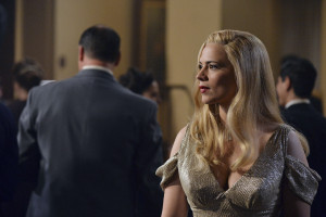 Agent Carter Series Premiere Peggy Carter Party Gown 620x370 Marvel TV ...